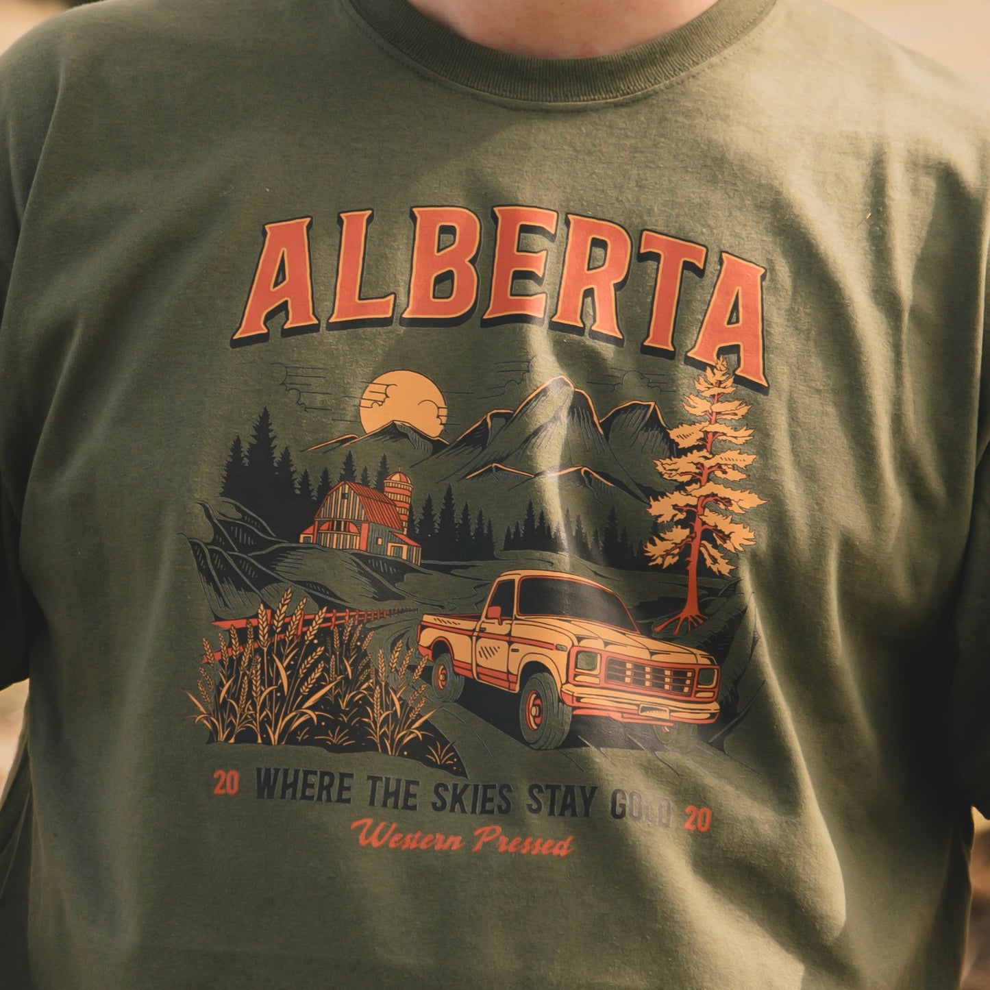 Alberta Gold Skies T-Shirt Green